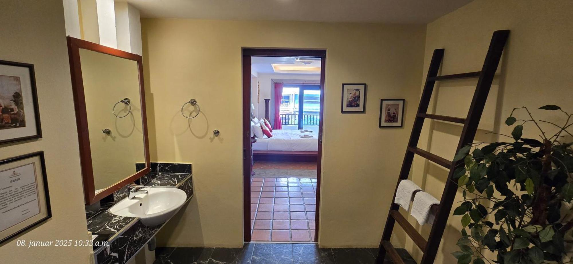 One-Bedroom Apartment,1645015915:JPEG